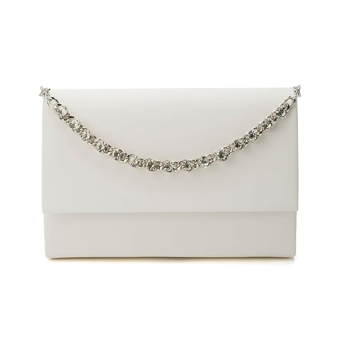 Party White Clutch – Elegant Style for Every Occasion